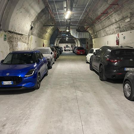 Deluxe Apartment Self Check In Parking Genua Exteriör bild
